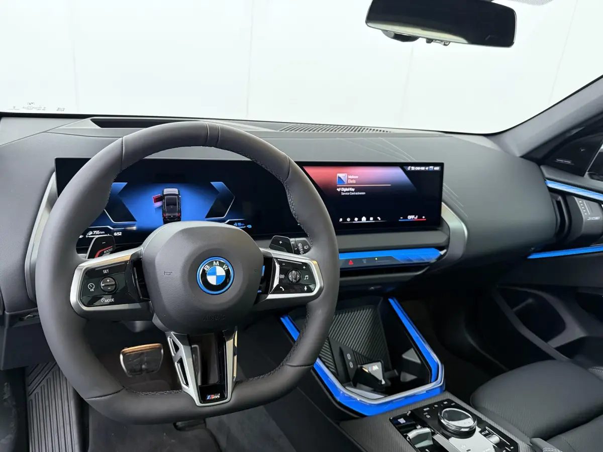 30e xDrive | M Sport Pro | Premium Pack |