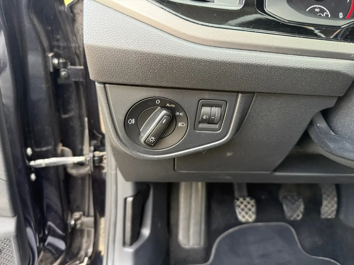 1.0 TSI Highline CARPLAY I CRUISE I NAVI I PDC I CLIMA I STOELVERW