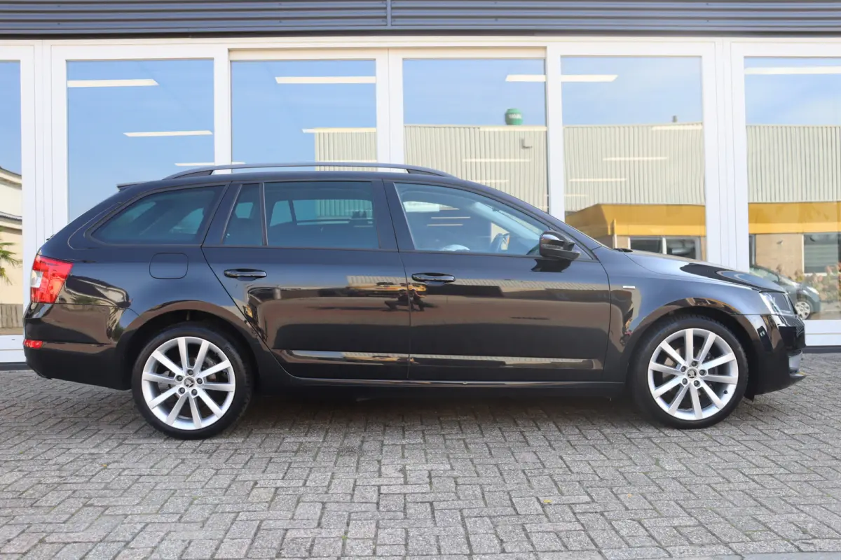 1.4 TSI Greentech Edition Businessline, Climate, Cruise, PDC A, Stoelverwarming, Prijs Is Rijklaar Inclusief 6 Maanden Garantie