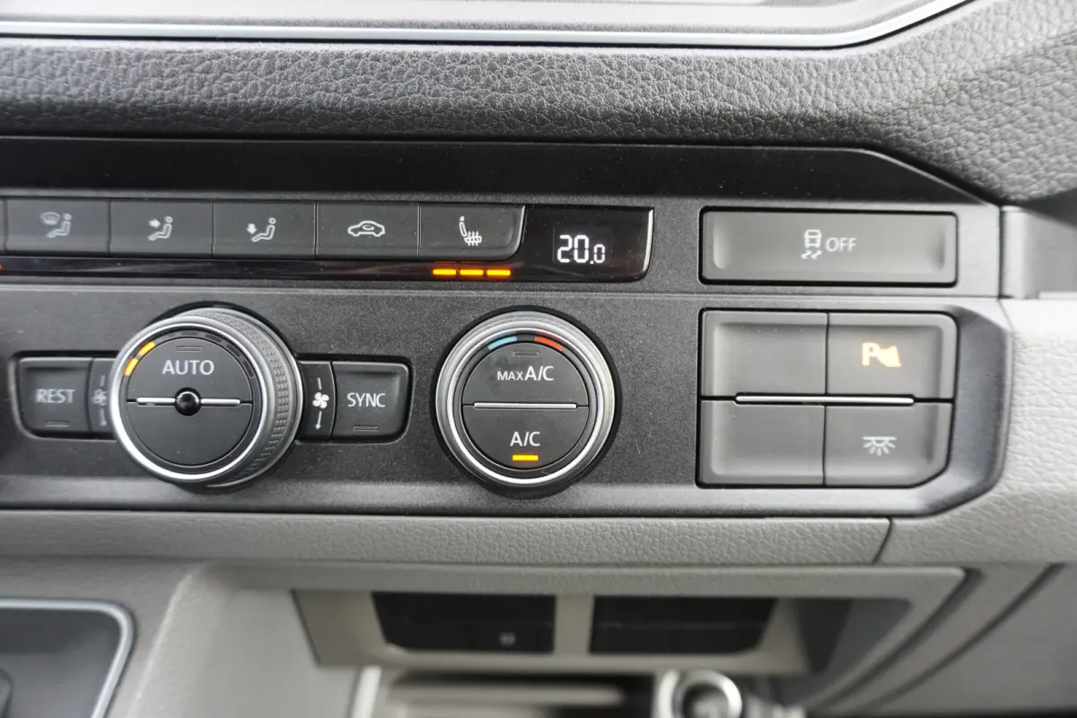 180pk L3H2/L2H2 Automaat LED ACC Apple Carplay Camera Parkeersensoren Cruise control Stoelverwarming
