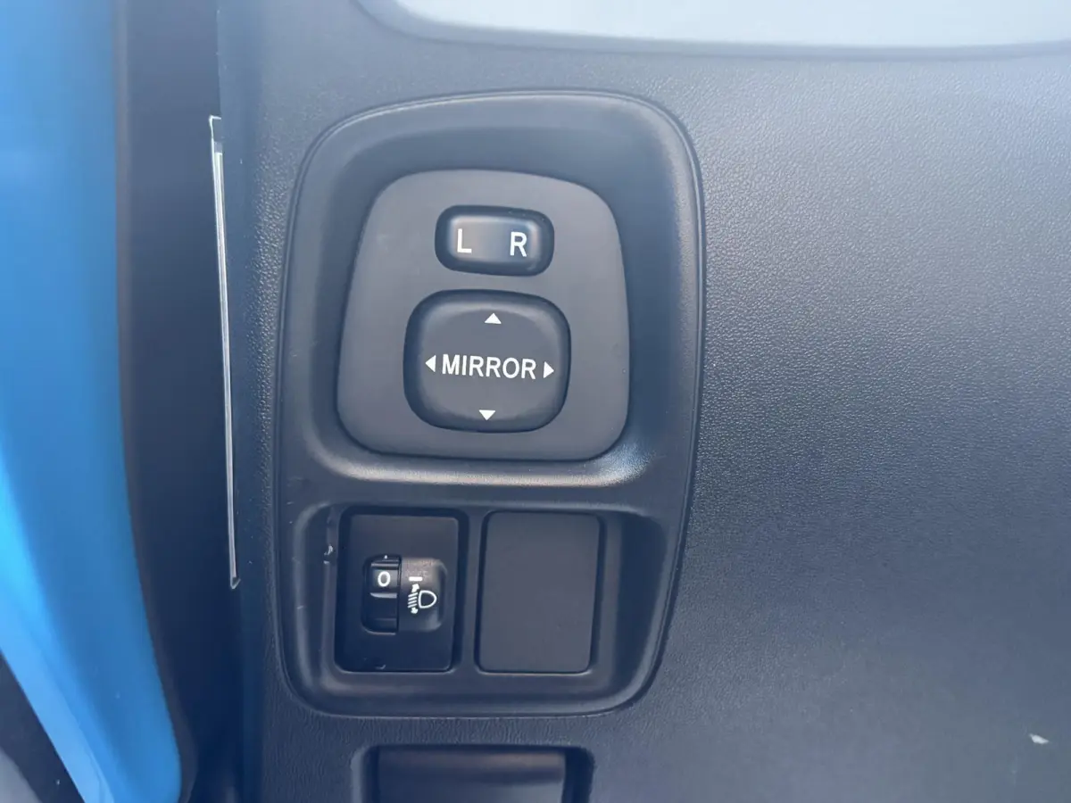 1.0 VVT-i x-play | Automaat | Airco | Apple Carplay | Achteruitrijcamera | Onderhouden | NAP | Mooie auto!!!