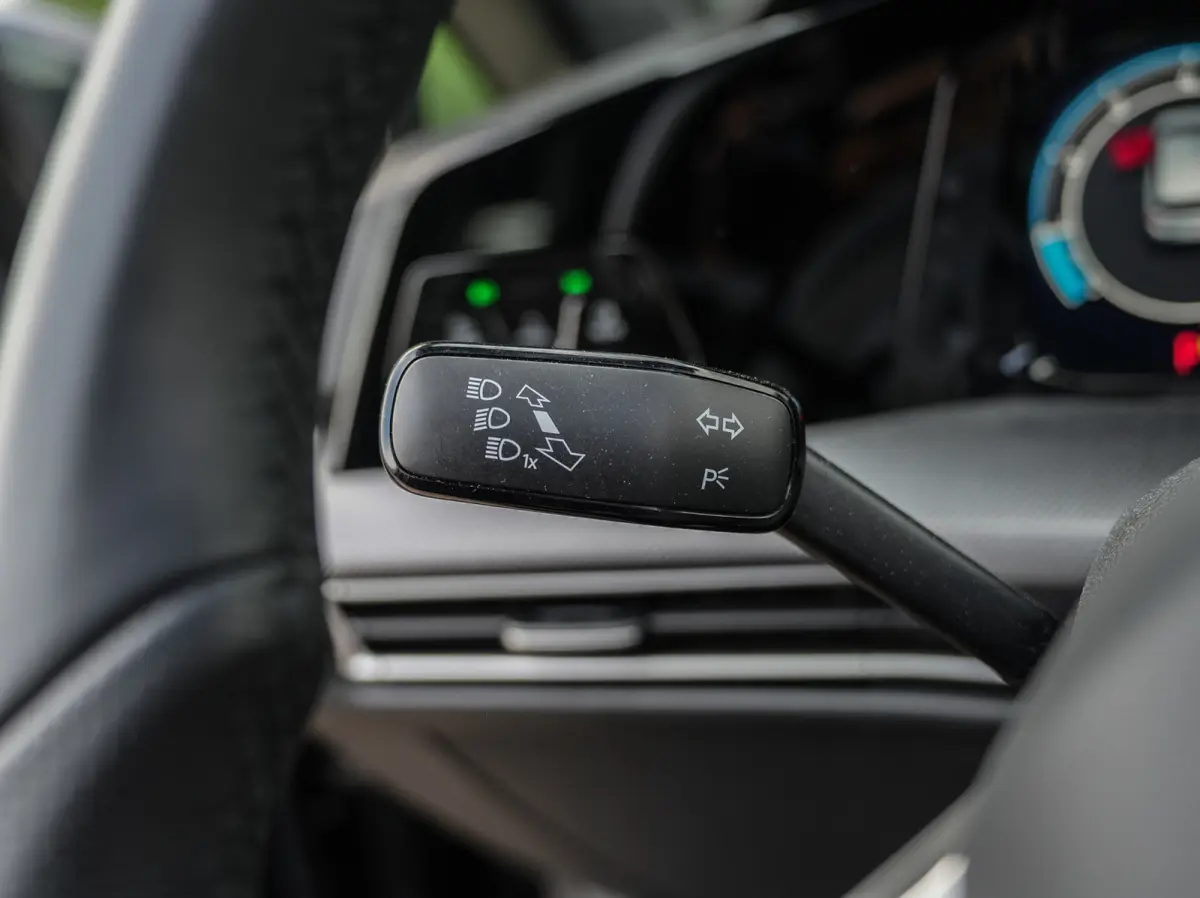 1.5 TSI R-Line Edition | Pano | Camera | Drive Assist | BTW