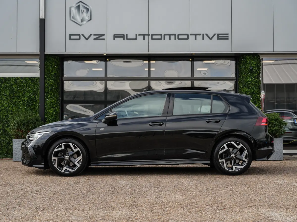 1.5 TSI R-Line Edition | Pano | Camera | Drive Assist | BTW