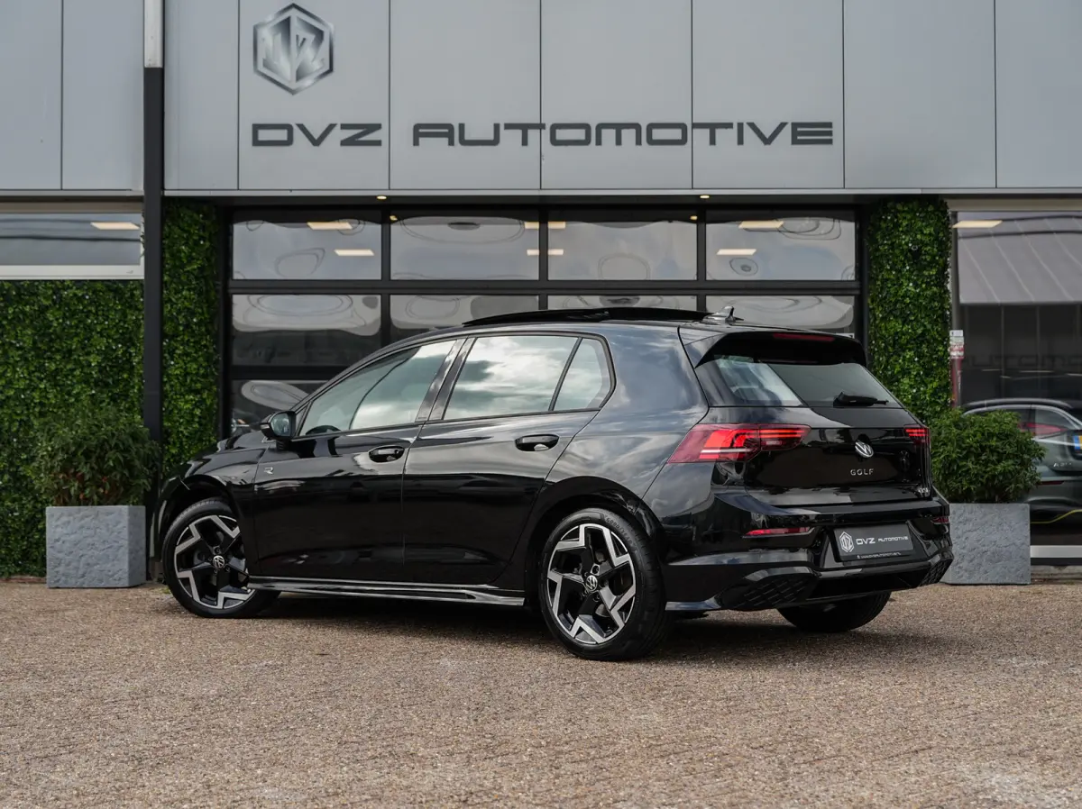 1.5 TSI R-Line Edition | Pano | Camera | Drive Assist | BTW