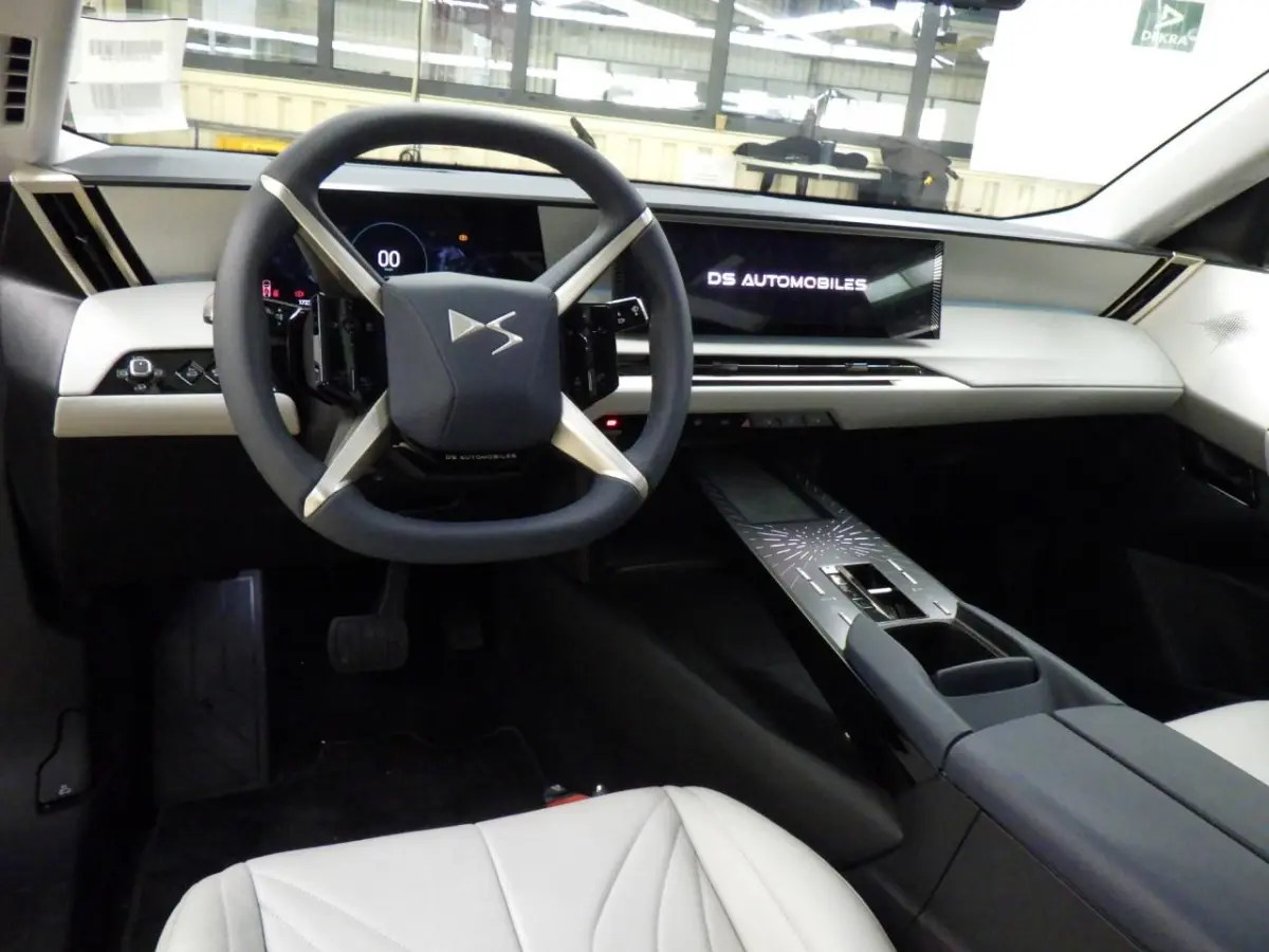 Pallas 74 kWh | Leder | Schuif-/Kanteldak | Climate Control | 360 Camera | !!