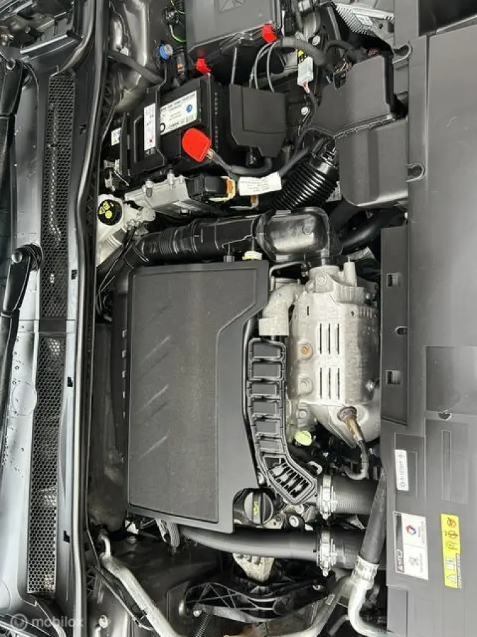 1.2 Allure Pack Busin * AUTOMAAT * NAVI * LEDER
