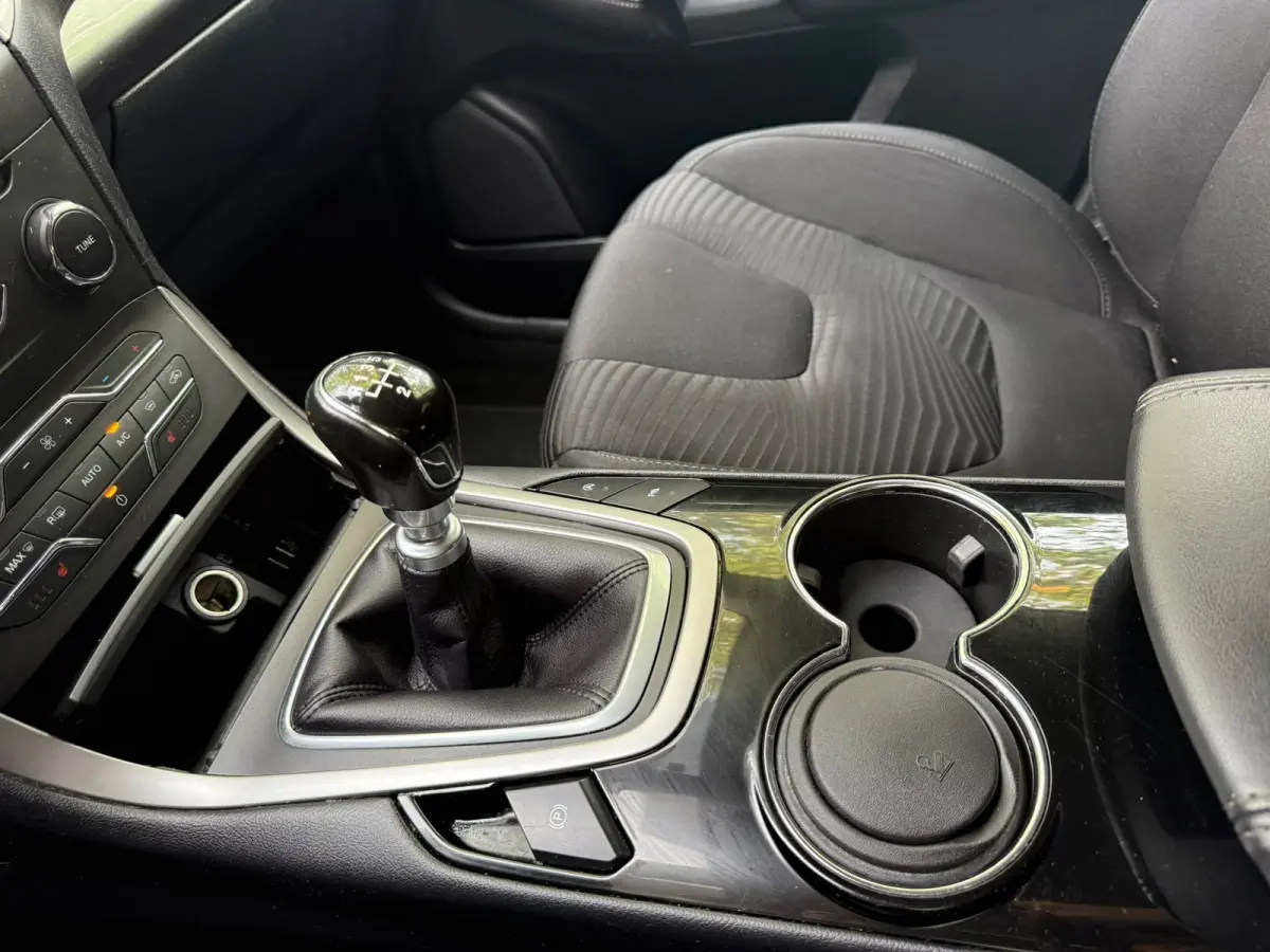1.5 Titanium 7p.|AIRCO|NIEUWE APK|NAVI|NETTE AUTO