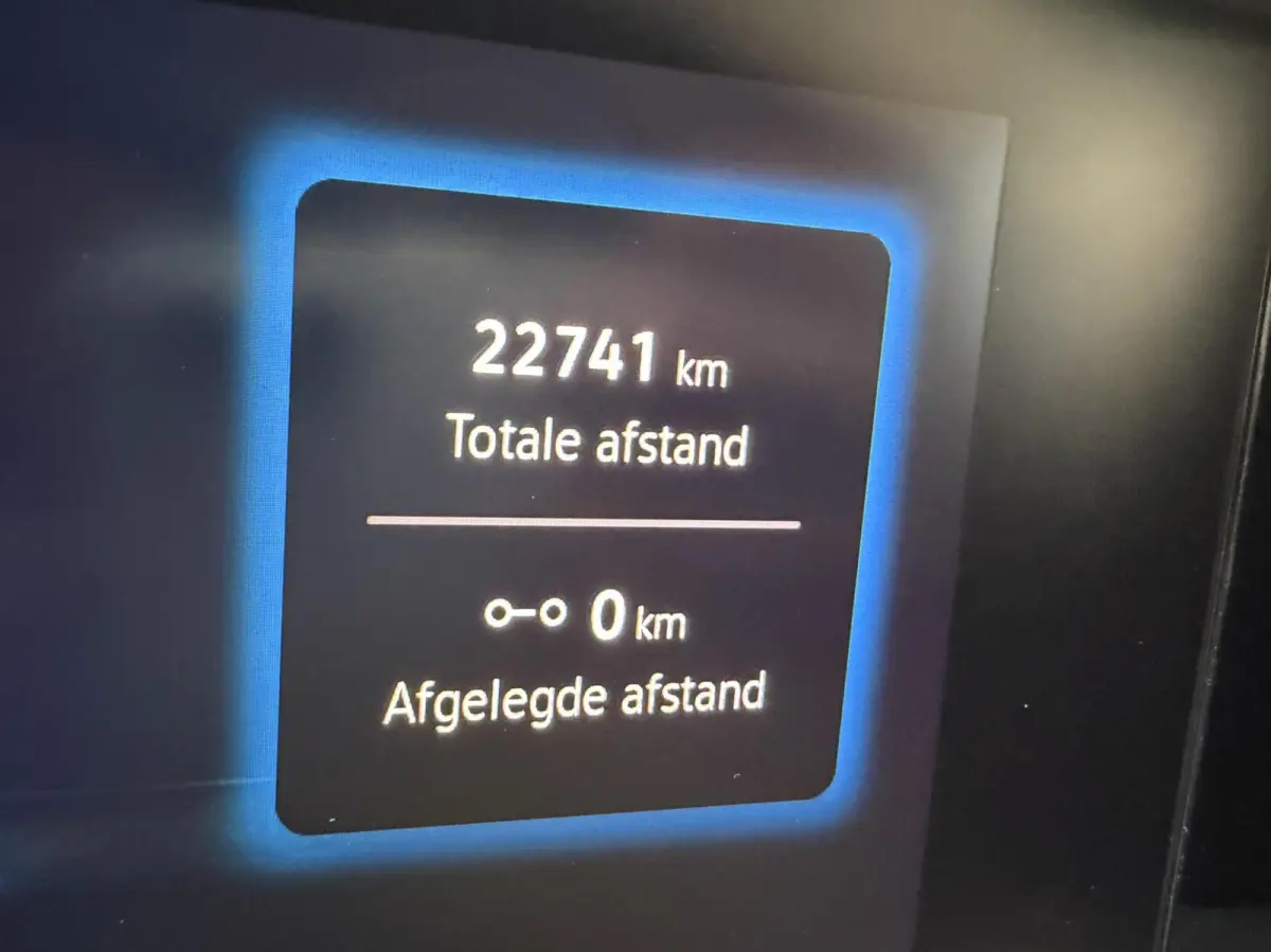 1.5 eHybrid R-Line Ed. / Trekhaak / Pano