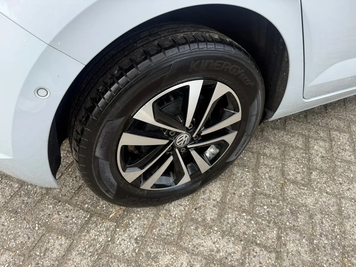 1.0 TSI Highline VIRTUAL I CAMERA I CARPLAY I CRUISE I KEYLESS I PDC