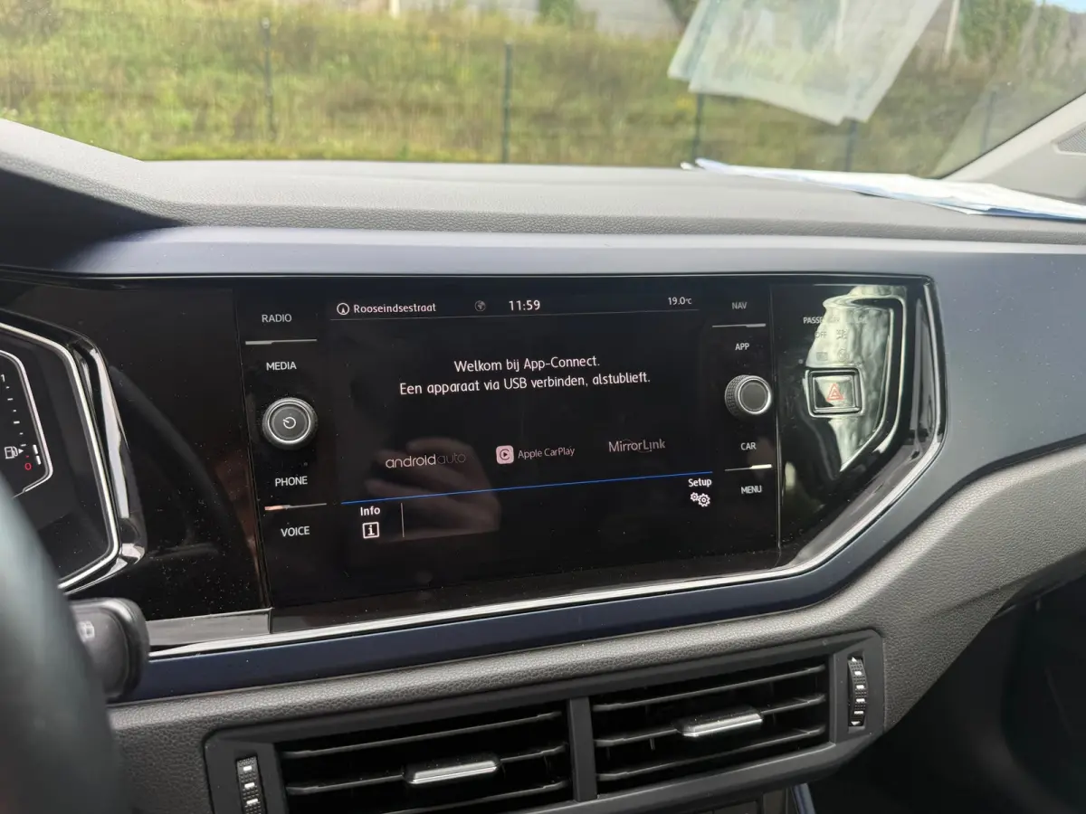 1.0 TSI Highline VIRTUAL I CAMERA I CARPLAY I CRUISE I KEYLESS I PDC