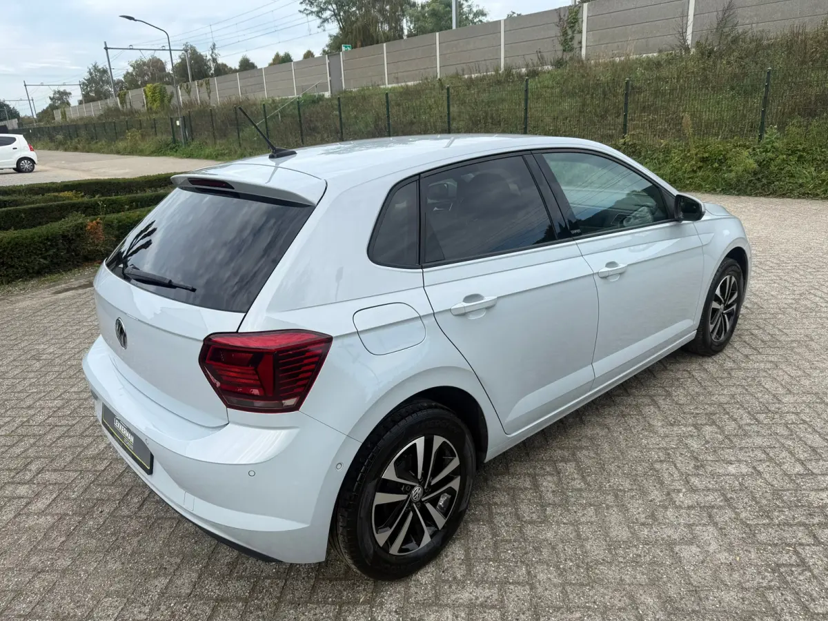 1.0 TSI Highline VIRTUAL I CAMERA I CARPLAY I CRUISE I KEYLESS I PDC