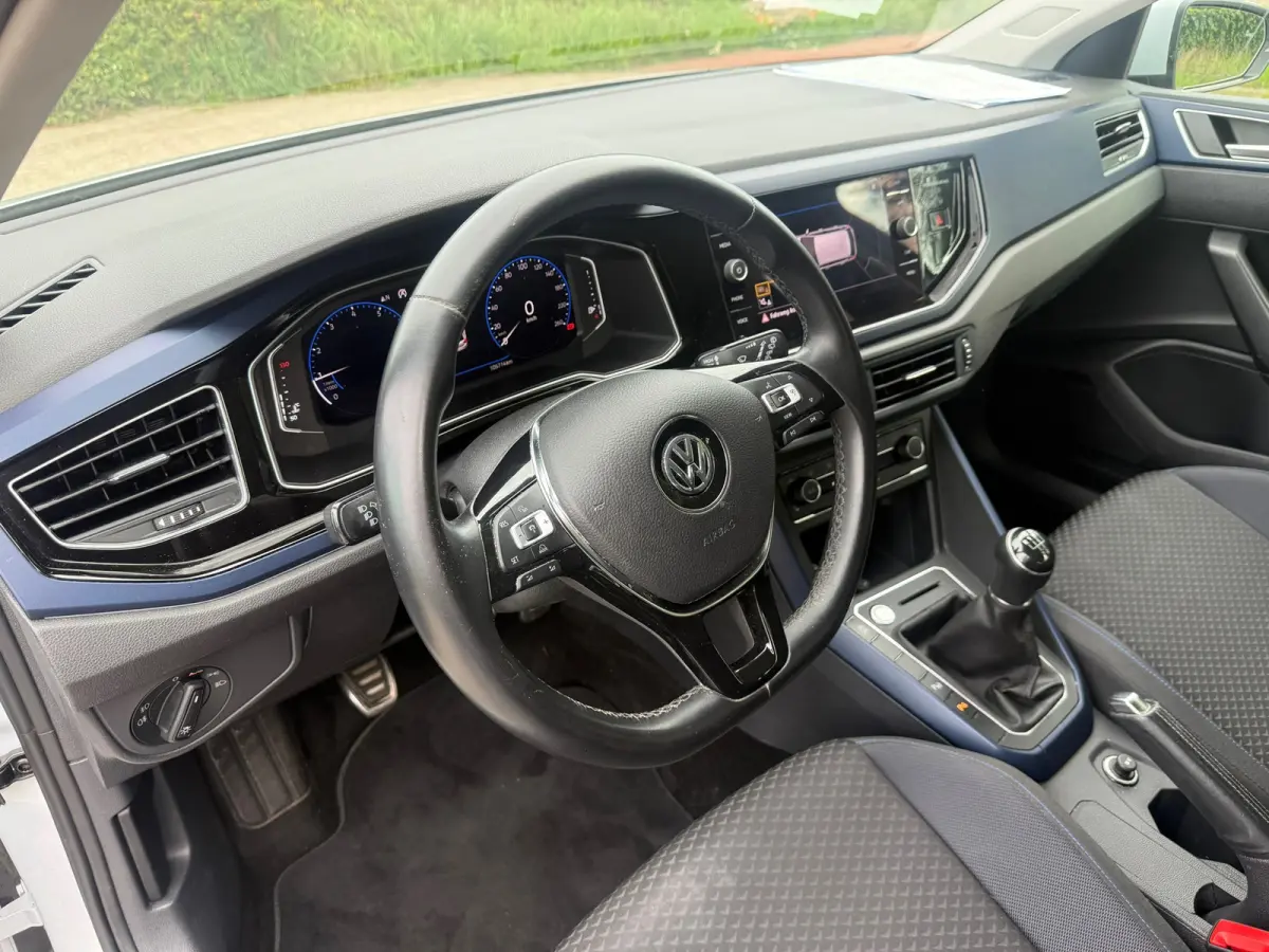 1.0 TSI Highline VIRTUAL I CAMERA I CARPLAY I CRUISE I KEYLESS I PDC