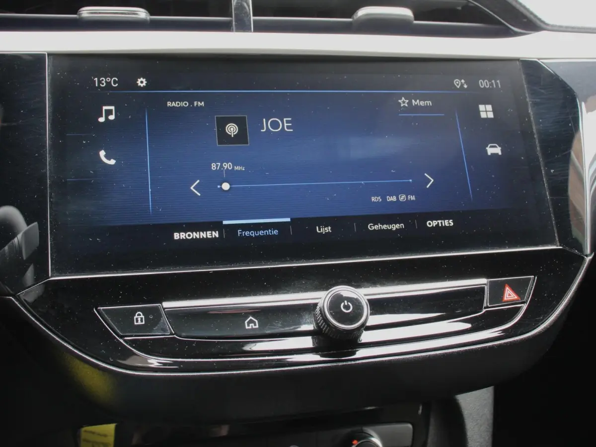 1.2 Turbo Hybrid 100pk GS Automaat Navigatie Apple Carplay/Android Auto Camera Parkeersensoren Cruise Control Dodehoek assistent Airco Lichtmetalen velgen Virtual Cockpit
