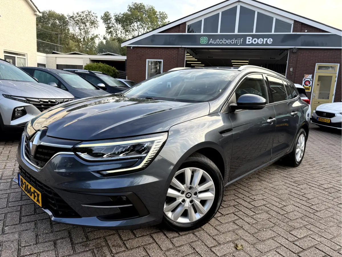 1.3 TCe 140pk Business NL. Auto, Camera, App Connect,