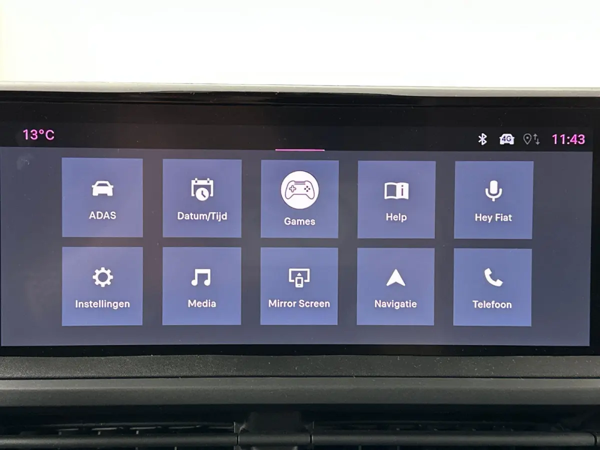 2.0 Diesel 145 S&S L3 | DEMONSTRATIEMODEL | Trekhaak | 3 zitplaatsen | Cruise Control | Apple Carplay&Android Auto | PDC | 2 + 6 jaar Speciale Garantie!
