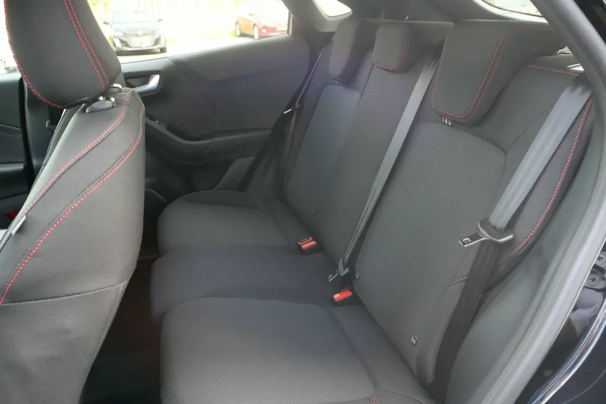 1.0 EcoBoost ST-Line | Voorraad! | Winterpack | Camera | Elektrische Achterklep | Cruise Control | Navigatie | Reservewiel | Climate Control |