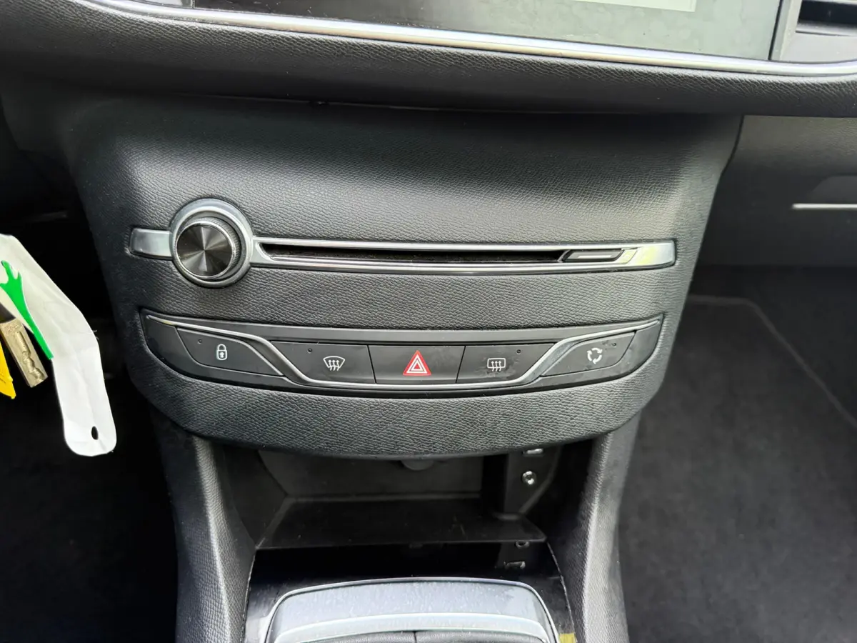 1.2 PureTech PANO|AIRCO|NEW APK|CAMERA