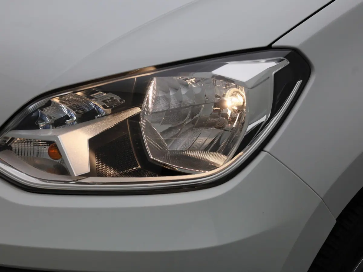 Up! 1.0 65 PK| Origineel Nederlands | 1e Eigenaar | Airco | Bluetooth | Radio DAB+ | 5 Deurs