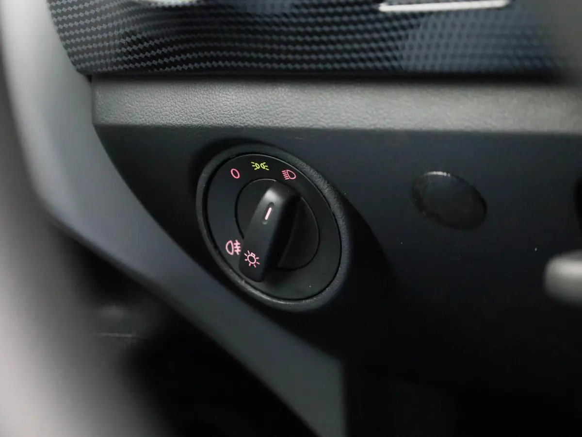 Up! 1.0 65 PK| Origineel Nederlands | 1e Eigenaar | Airco | Bluetooth | Radio DAB+ | 5 Deurs
