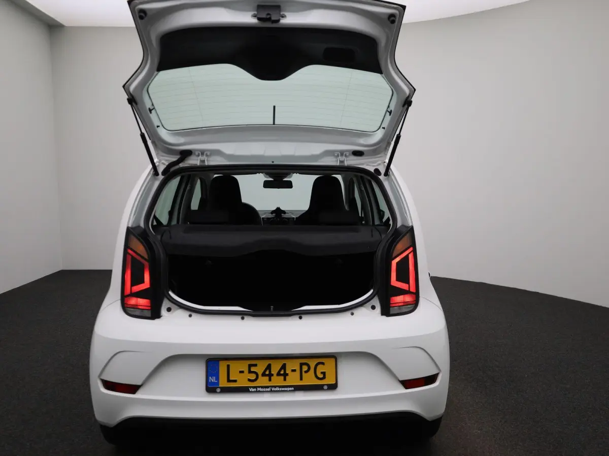 Up! 1.0 65 PK| Origineel Nederlands | 1e Eigenaar | Airco | Bluetooth | Radio DAB+ | 5 Deurs
