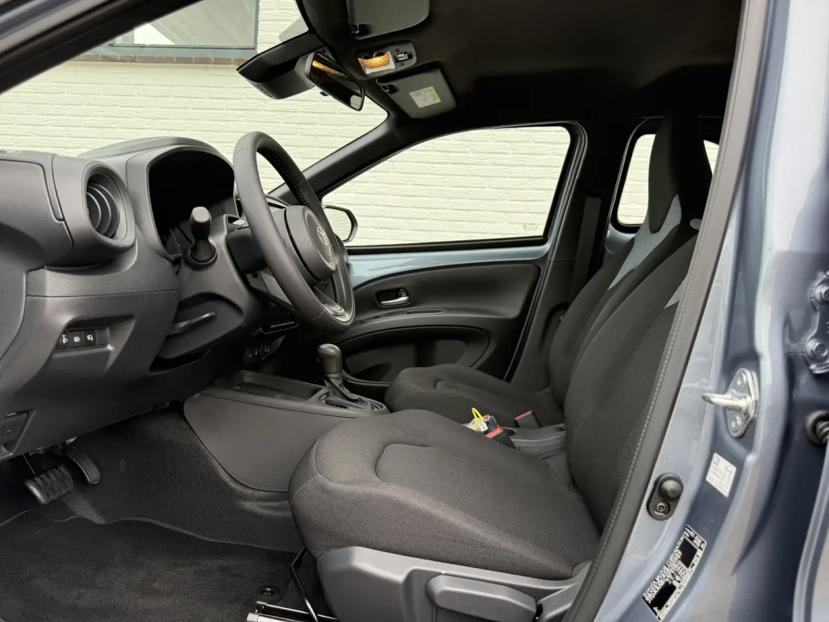 Hybrid 115 pulse | CarPlay | ACC | Camera | LED | DAB+