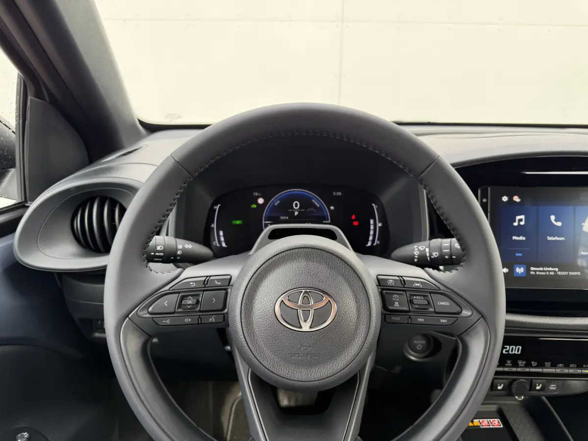 Hybrid 115 pulse | CarPlay | ACC | Camera | LED | DAB+