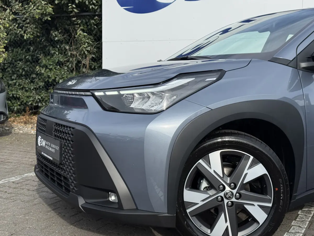 Hybrid 115 pulse | CarPlay | ACC | Camera | LED | DAB+