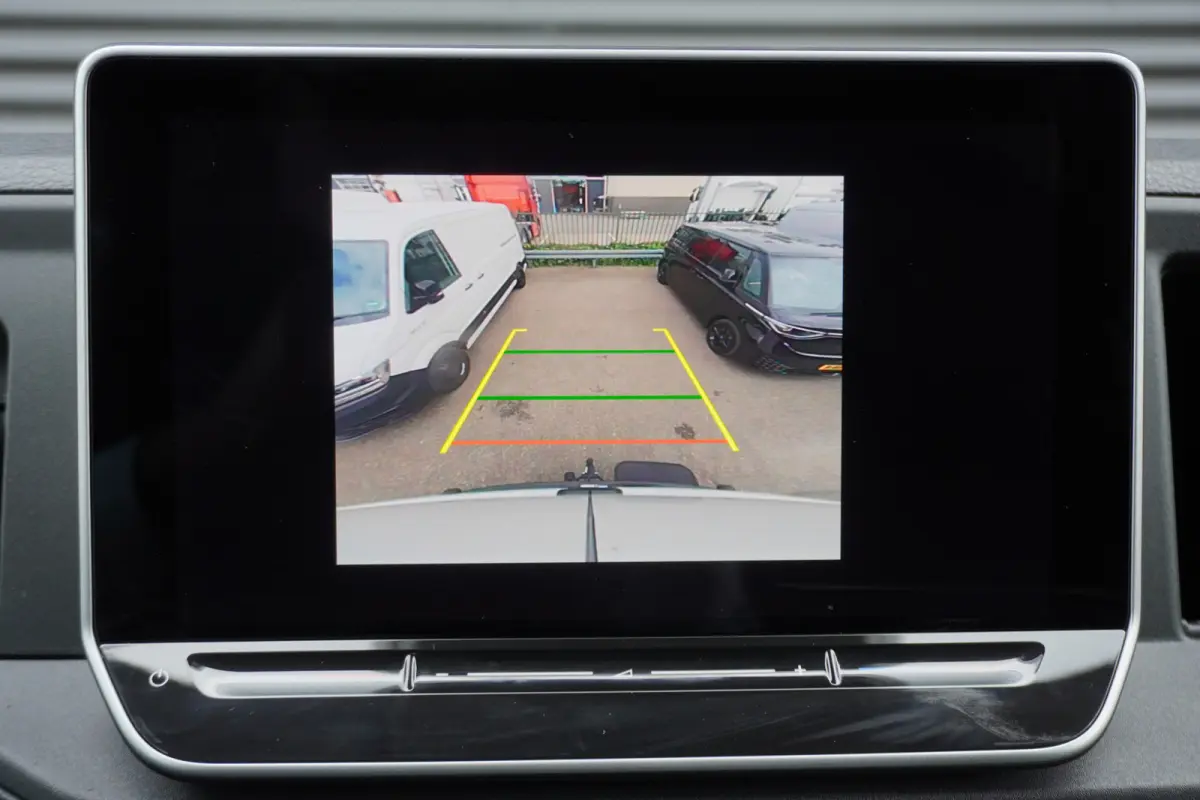 Facelift 163pk RWD L4H3/L3H2 Apple Carplay Camera Digitaal Dashboard Parkeersensoren 3-Zits