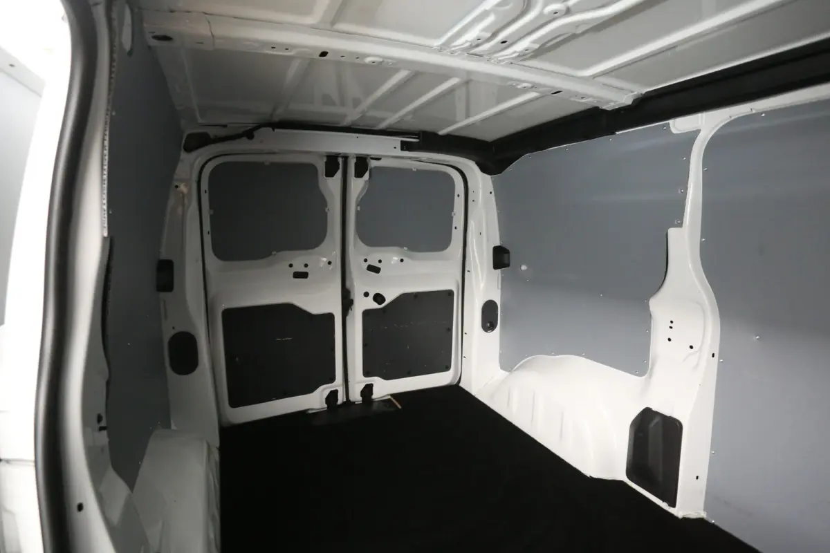 2.0 D-4D 145PK L2H1 | Airco | Cruise | Carplay | 3 Zits | Parkeersens.
