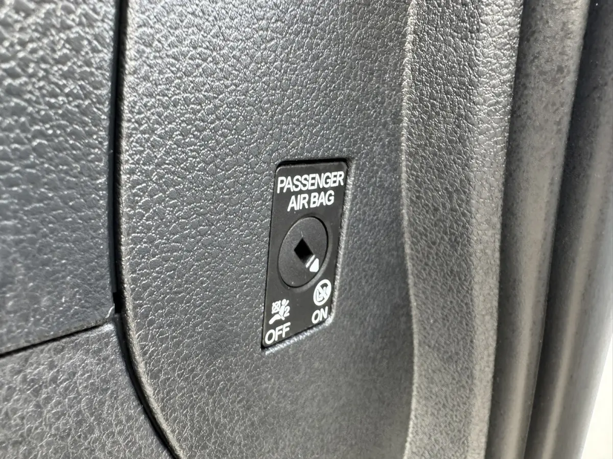 2.0 TDI Trend Airco Cruise Pdc Lat om Lat + houten laadvloer