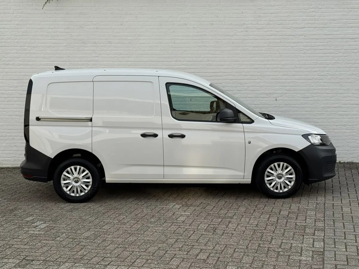 2.0 TDI Trend Airco Cruise Pdc Lat om Lat + houten laadvloer