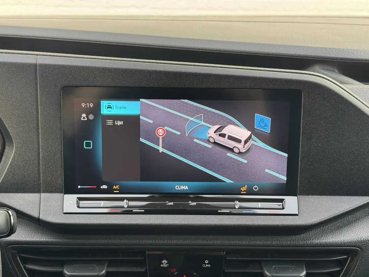 2.0 TDI Trend Airco Cruise Pdc Lat om Lat + houten laadvloer