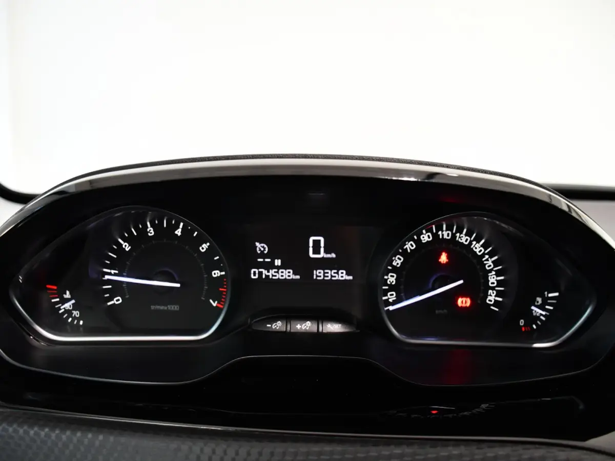1.2 PureTech Signature | Navigatie | Airco | Parkeersensoren |