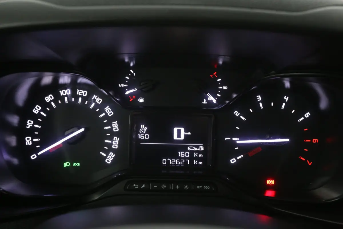 1.2 PureTech 111PK | Marge | Benzine | Airco | Cruise | Carplay | Trekhaak | Parkeersens.