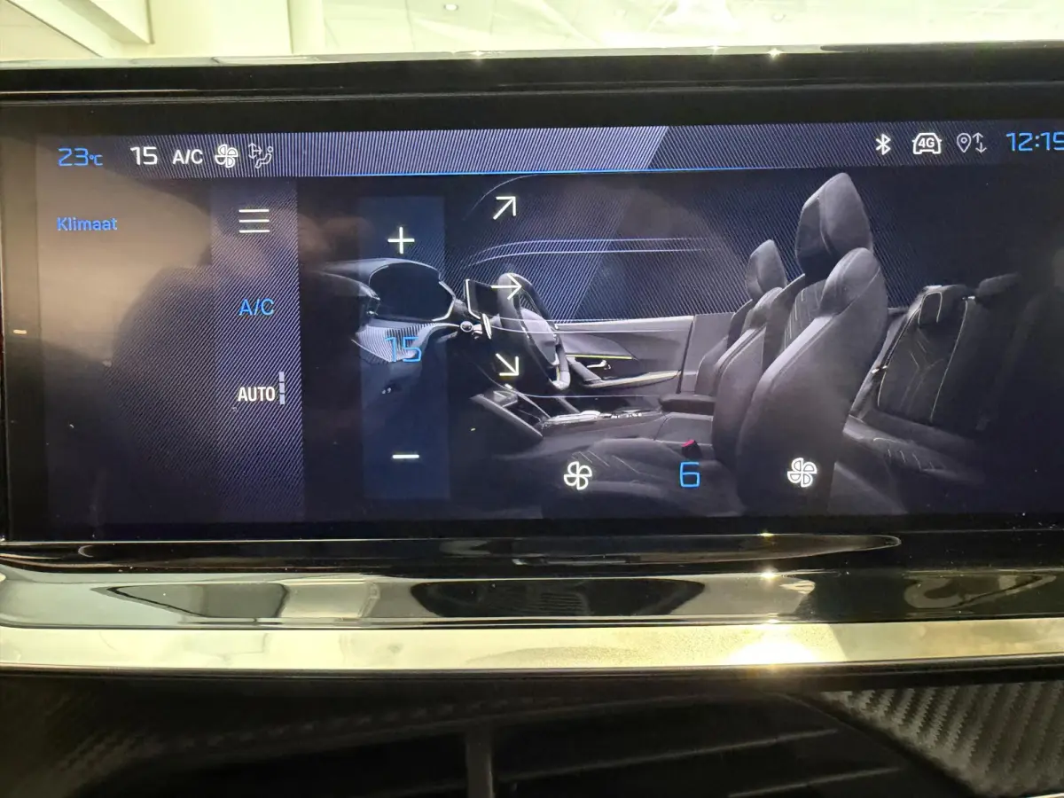 1.2 Hybrid 145 GT | EXCLUSIVE DEALS | UIT VOORRAAD LEVERBAAR IN DIVERSE KLEUREN |