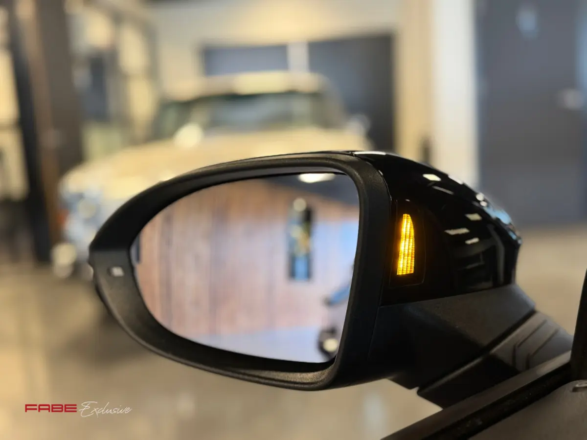 2.0 TSI R 4Motion / Akrapovic / Memory / Pano / H/K / HUD / Stoelventilatie / IQ Lights / Drift / Camera / Carplay