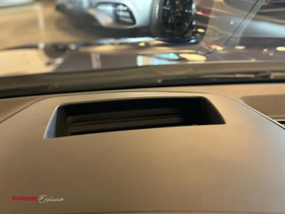 2.0 TSI R 4Motion / Akrapovic / Memory / Pano / H/K / HUD / Stoelventilatie / IQ Lights / Drift / Camera / Carplay