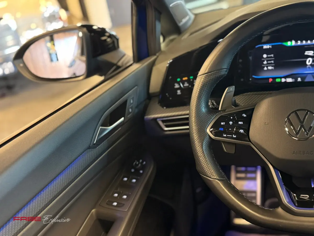 2.0 TSI R 4Motion / Akrapovic / Memory / Pano / H/K / HUD / Stoelventilatie / IQ Lights / Drift / Camera / Carplay