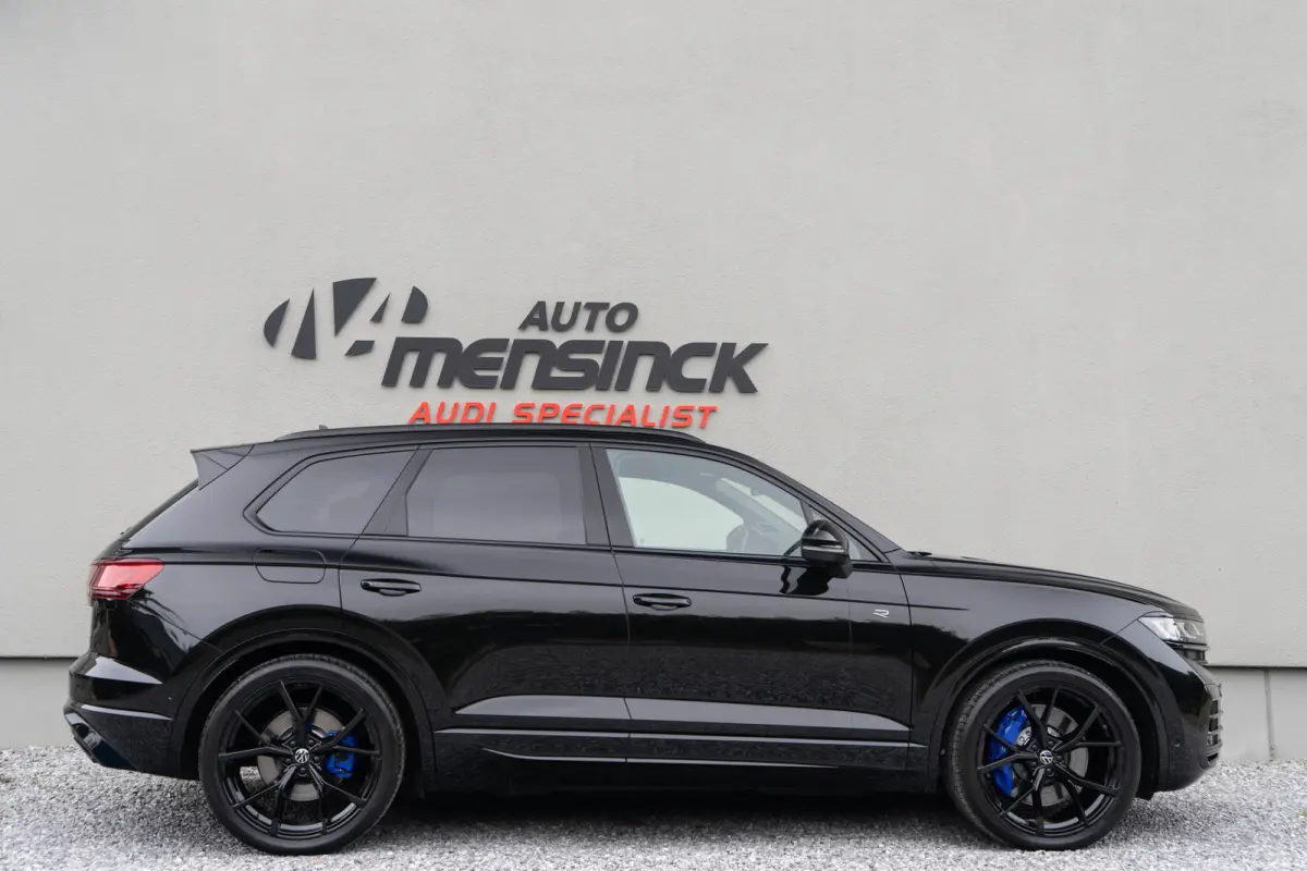 3.0 TSI eHybrid 4MOTION R / 5 Jaar Fabrieksgarantie/ Puglia/ Head-up/ 360 camera/ Dynaudio/ 340kW