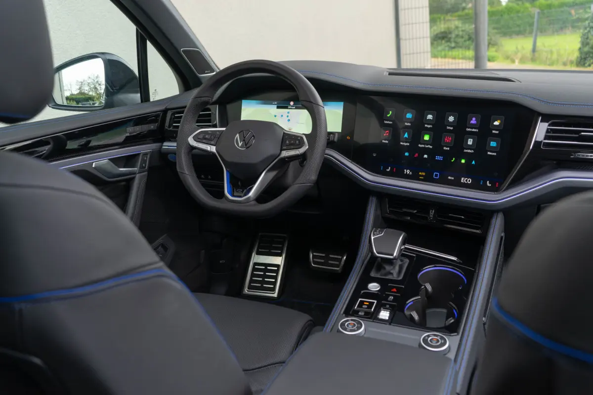 3.0 TSI eHybrid 4MOTION R / 5 Jaar Fabrieksgarantie/ Puglia/ Head-up/ 360 camera/ Dynaudio/ 340kW