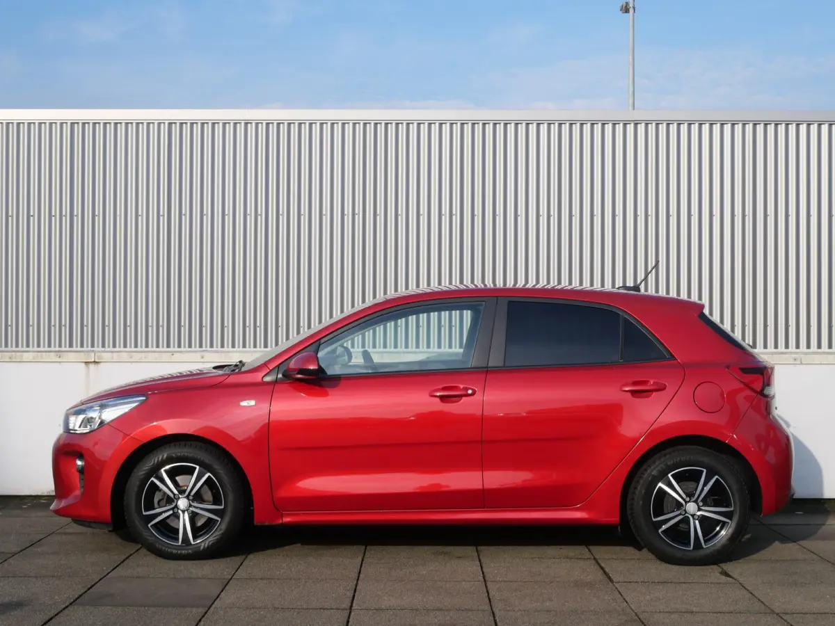 1.0 TGDI ComfortPlusLine Navigator | Cruise | Airco | Camera | Navi |
