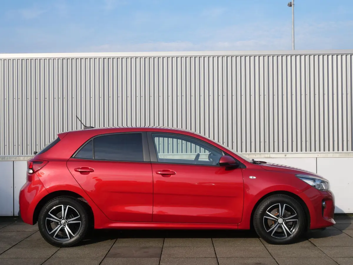 1.0 TGDI ComfortPlusLine Navigator | Cruise | Airco | Camera | Navi |