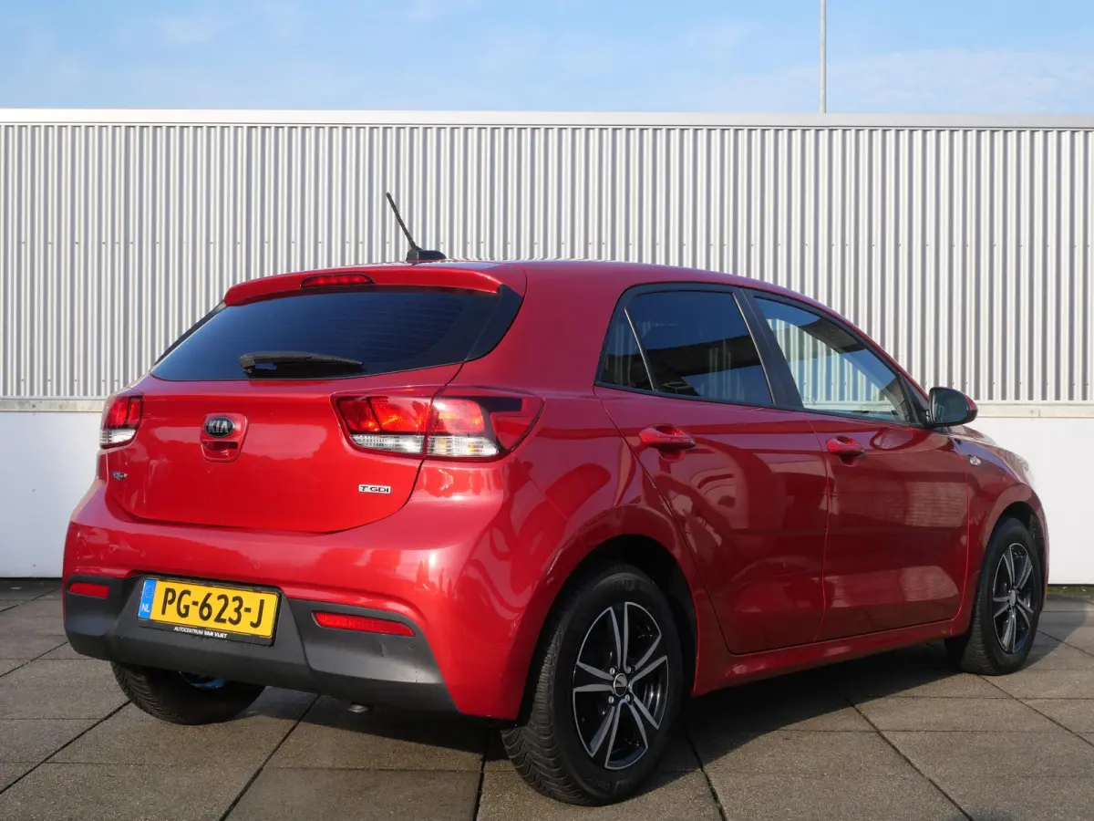 1.0 TGDI ComfortPlusLine Navigator | Cruise | Airco | Camera | Navi |