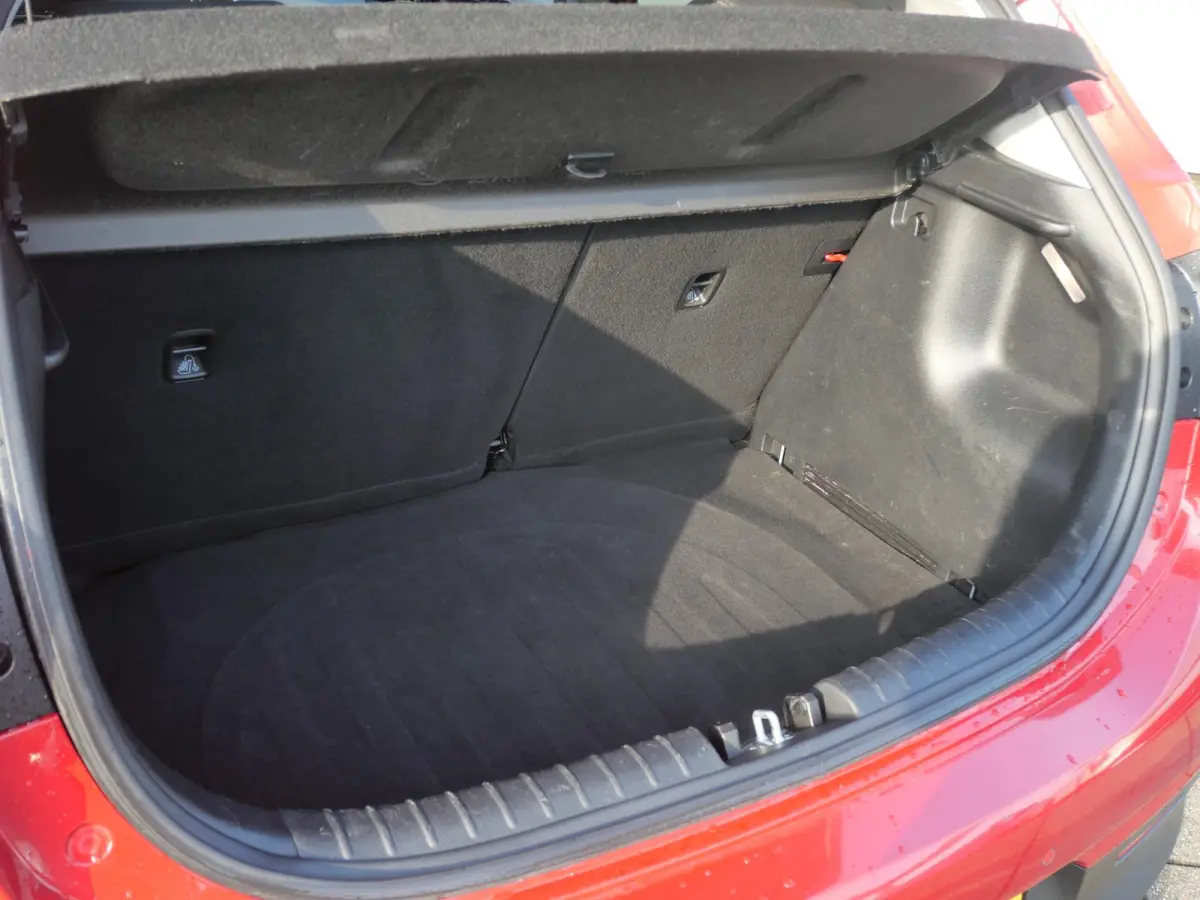 1.0 TGDI ComfortPlusLine Navigator | Cruise | Airco | Camera | Navi |
