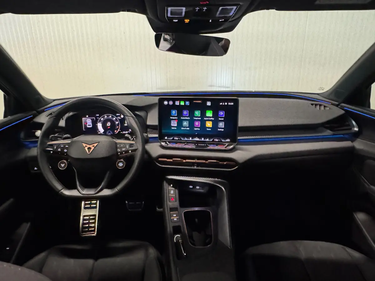 1.5 eTSI VZ Perfomance | PANO | HUD | 360 CAMERA | NARDO | SENNHEISER