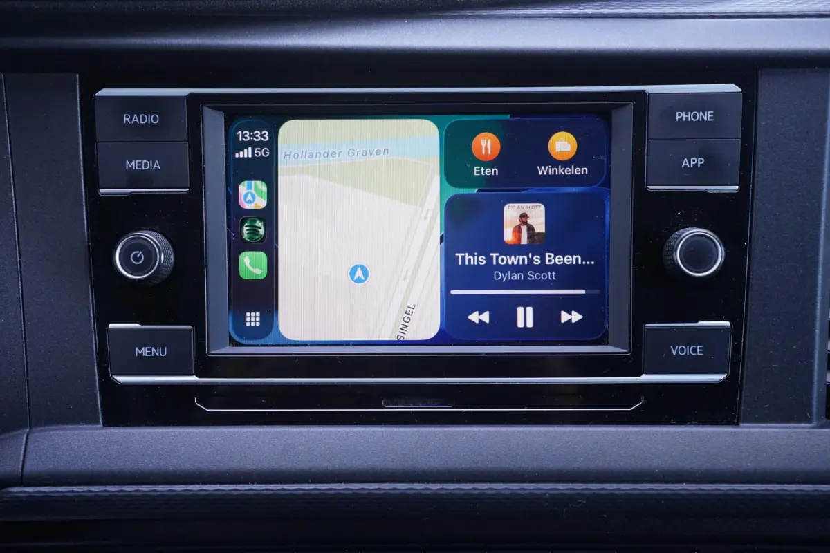 2.0 TDI 110 pk L1H1 Airco, Camera Apple Carplay, Laadruimte Pakket, PDC V+A, 3-Zits