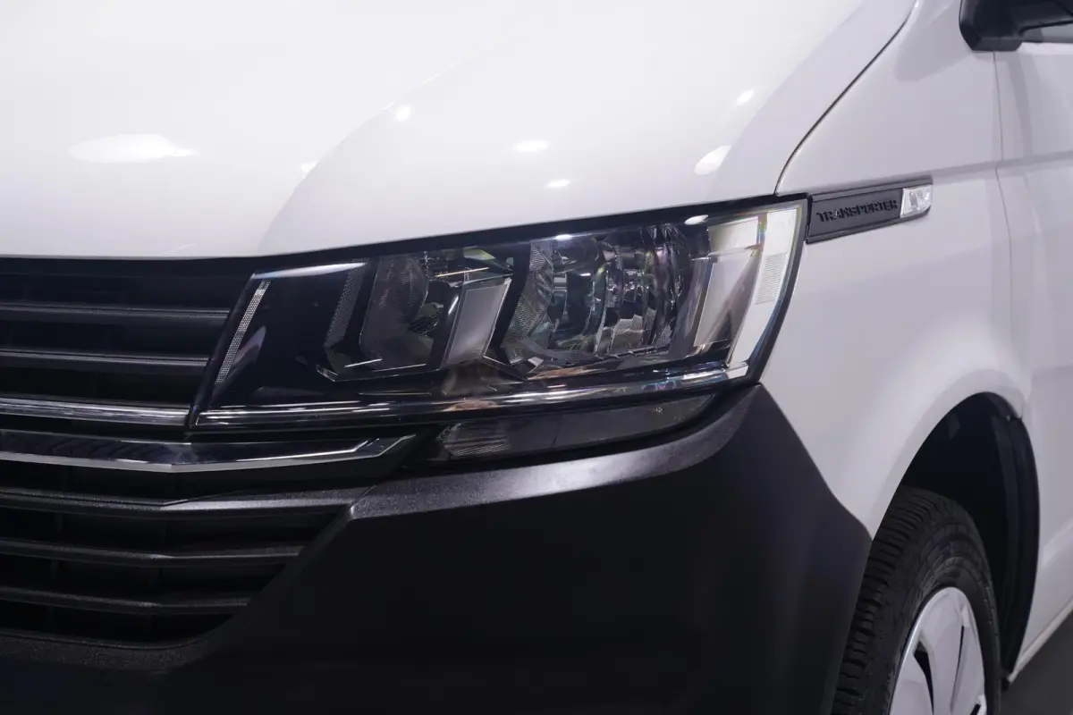 2.0 TDI 110 pk L1H1 Airco, Camera Apple Carplay, Laadruimte Pakket, PDC V+A, 3-Zits