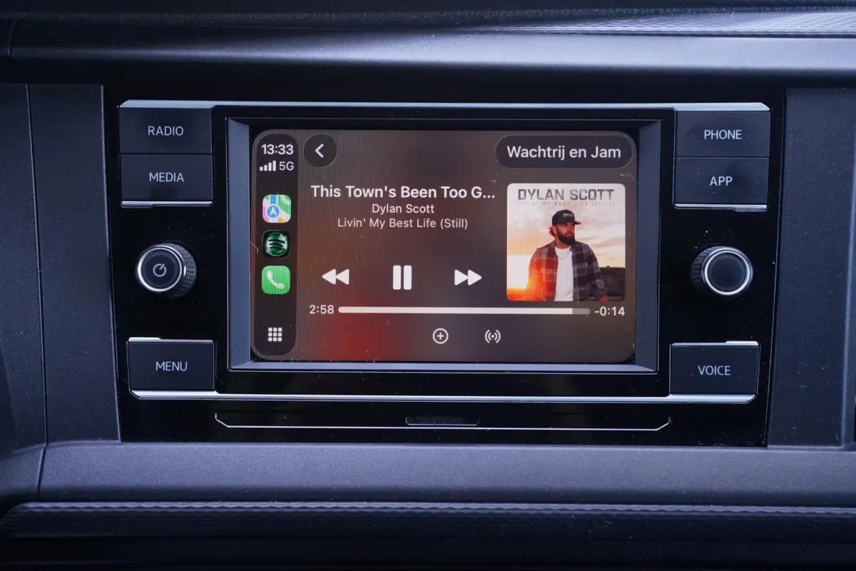 2.0 TDI 110 pk L1H1 Airco, Camera Apple Carplay, Laadruimte Pakket, PDC V+A, 3-Zits