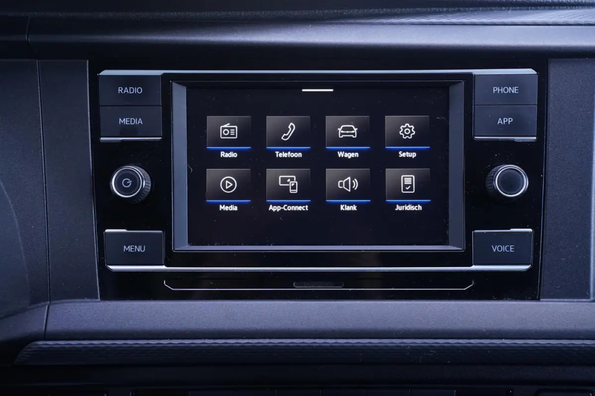 2.0 TDI 110 pk L1H1 Airco, Camera Apple Carplay, Laadruimte Pakket, PDC V+A, 3-Zits