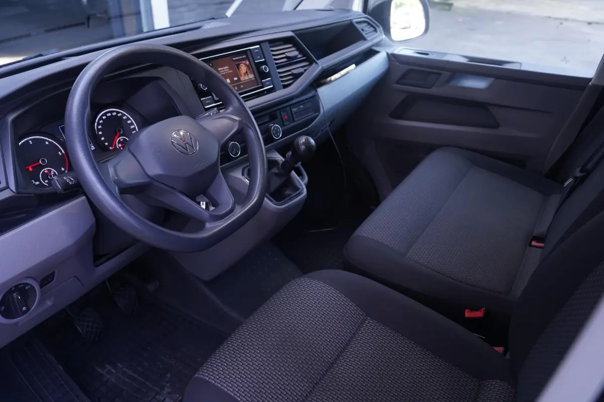 2.0 TDI 110 pk L1H1 Airco, Camera Apple Carplay, Laadruimte Pakket, PDC V+A, 3-Zits